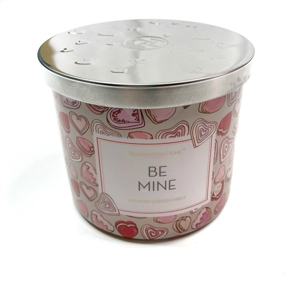 Huntington Home | BE MINE Valentine's Day 3-Wick Candle Soy Blend Scented - Picture 1 of 5